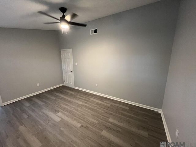 8803 Orleans Dr, Baton Rouge, LA 70810