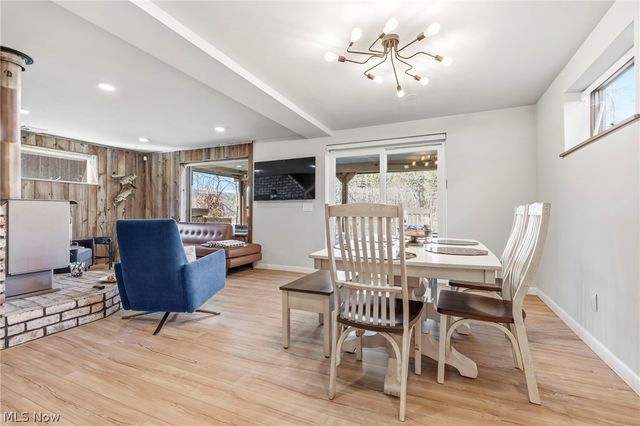 3133 Rockwood Drive SW, Carrollton, OH 44615