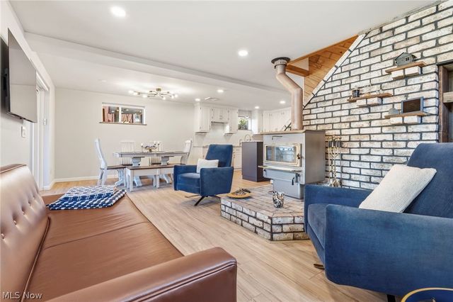 3133 Rockwood Drive SW, Carrollton, OH 44615