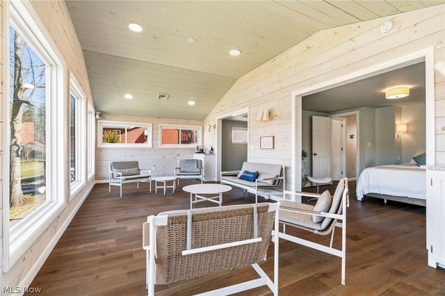 3133 Rockwood Drive SW, Carrollton, OH 44615