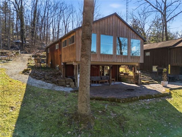 3133 Rockwood Drive SW, Carrollton, OH 44615