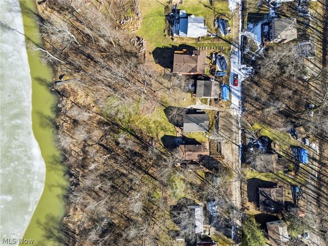 3133 Rockwood Drive SW, Carrollton, OH 44615