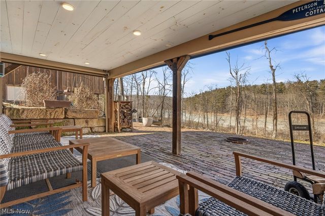 3133 Rockwood Drive SW, Carrollton, OH 44615