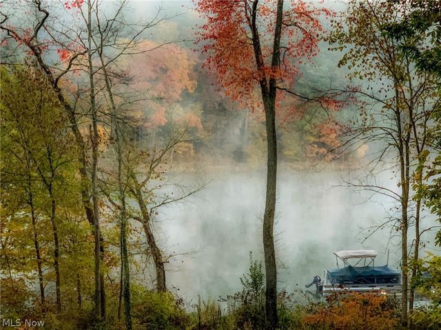 3133 Rockwood Drive SW, Carrollton, OH 44615