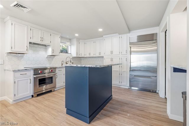 3133 Rockwood Drive SW, Carrollton, OH 44615