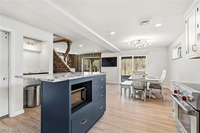 3133 Rockwood Drive SW, Carrollton, OH 44615