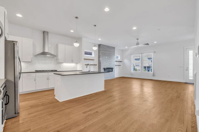 1016B 13th Ave, S, Nashville, TN 37212