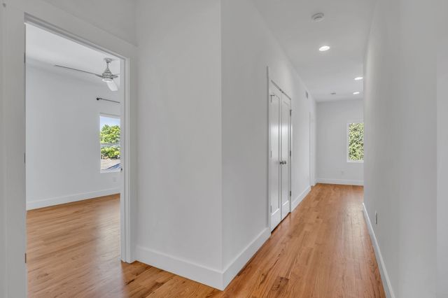 1016B 13th Ave, S, Nashville, TN 37212