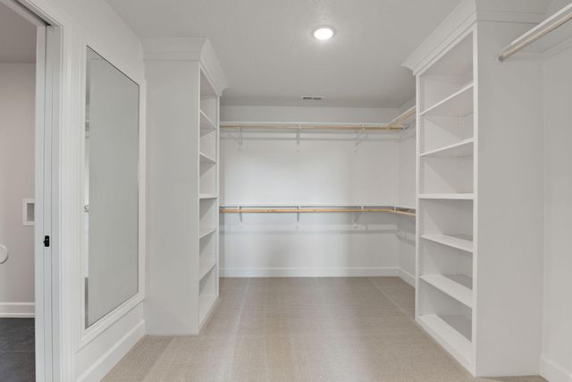 212 WALTON HEATH DR, Columbia, MO 65201