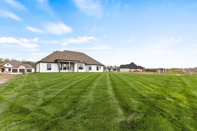 212 WALTON HEATH DR, Columbia, MO 65201