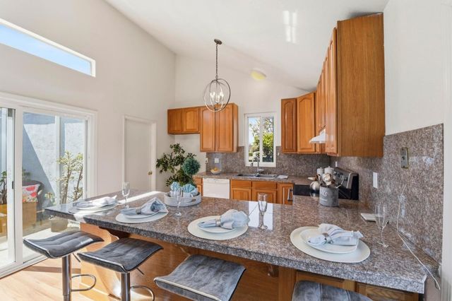 2186 Bikini Avenue, San Jose, CA 95122