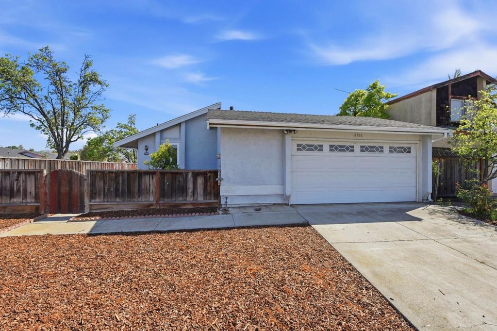 2186 Bikini Avenue, San Jose, CA 95122