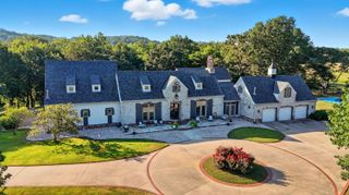 33021 S 625 Road, Grove, OK 74344