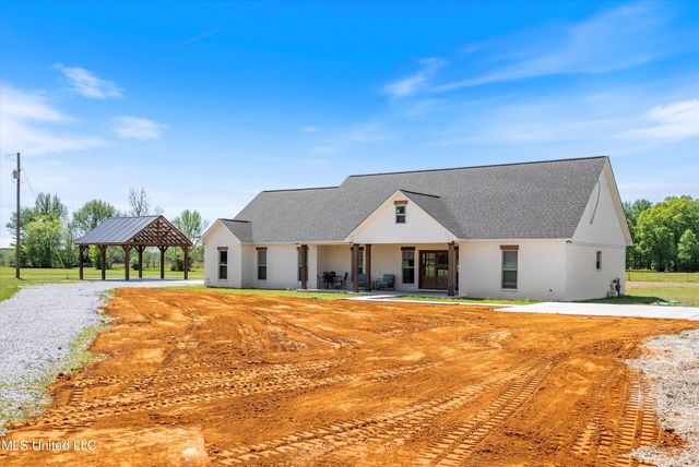 1227 County Road 90, New Albany, MS 38652