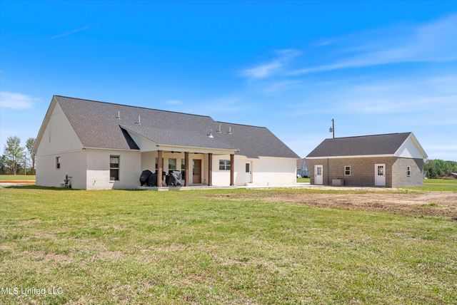 1227 County Road 90, New Albany, MS 38652