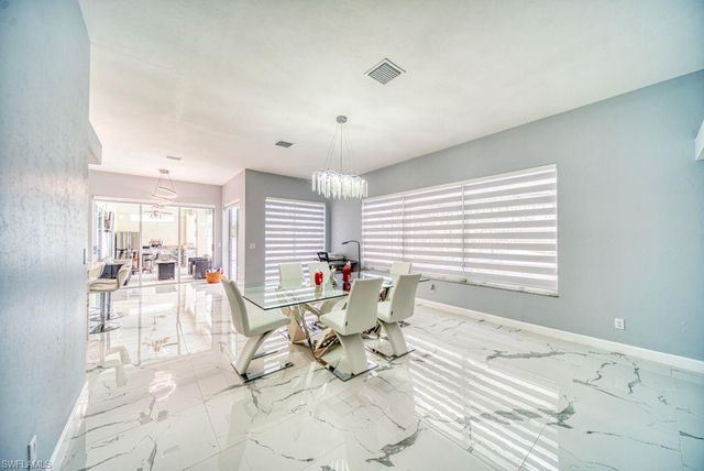 946 SE 23rd PL, Cape Coral, FL 33990