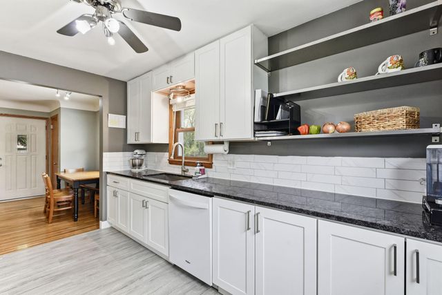 1030 Kenneth Street, Eagan, MN 55121