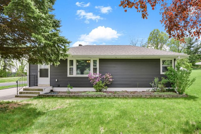 1030 Kenneth Street, Eagan, MN 55121