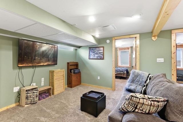 1030 Kenneth Street, Eagan, MN 55121
