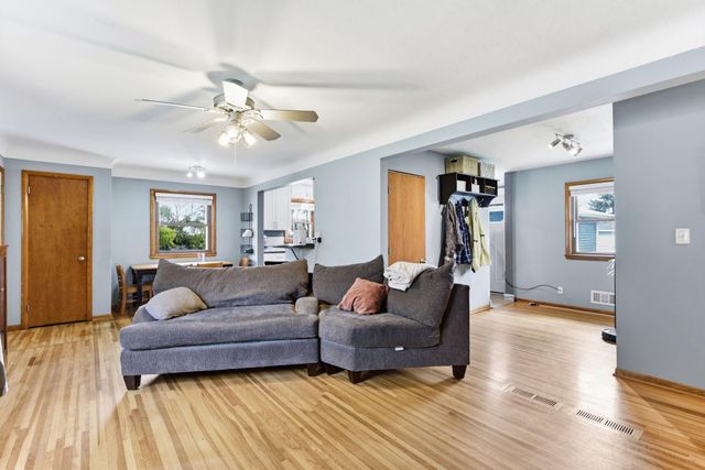 1030 Kenneth Street, Eagan, MN 55121