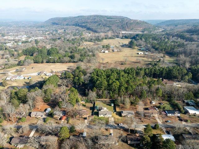 1417 Meadowbrook Drive, Heber Springs, AR 72543