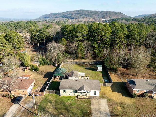 1417 Meadowbrook Drive, Heber Springs, AR 72543