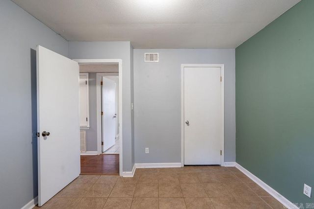 1417 Meadowbrook Drive, Heber Springs, AR 72543