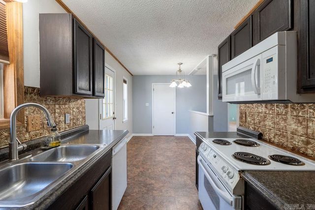 1417 Meadowbrook Drive, Heber Springs, AR 72543