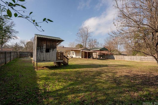 1417 Meadowbrook Drive, Heber Springs, AR 72543