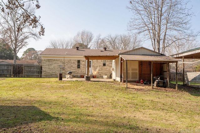 1417 Meadowbrook Drive, Heber Springs, AR 72543