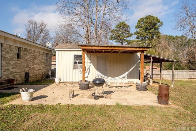 1417 Meadowbrook Drive, Heber Springs, AR 72543