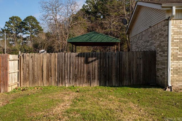 1417 Meadowbrook Drive, Heber Springs, AR 72543