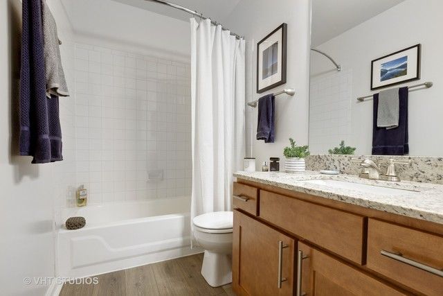 1601 Buttonwood Circle 2314, Schaumburg, IL 60173