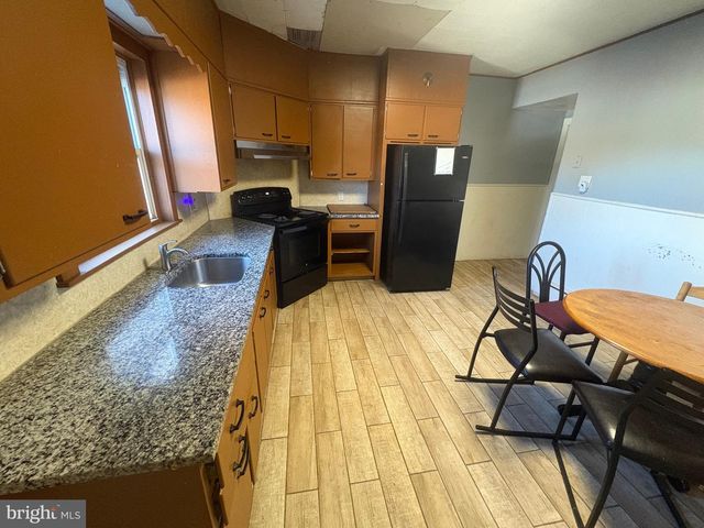 169 S 2ND ST, Coaldale, PA 18218