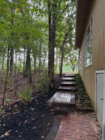 917 Calvert Cv, Forrest City, AR 72335