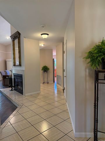 917 Calvert Cv, Forrest City, AR 72335