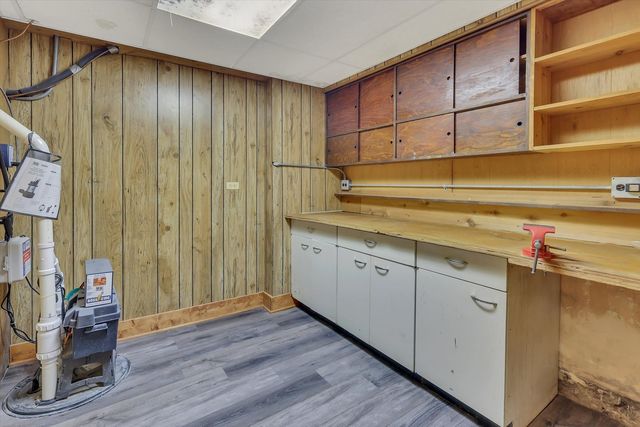 1034 N La Salle Drive, Chicago, IL 60610