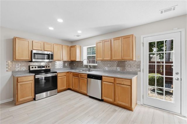 481 Hillandale Park Drive, Lithonia, GA 30058