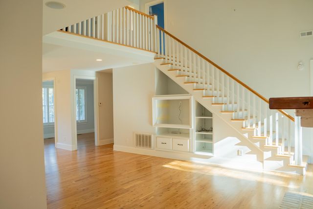 1492 Headquarters Plantation Drive, Johns Island, SC 29455