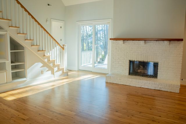 1492 Headquarters Plantation Drive, Johns Island, SC 29455