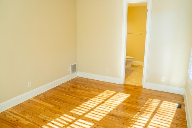 1492 Headquarters Plantation Drive, Johns Island, SC 29455