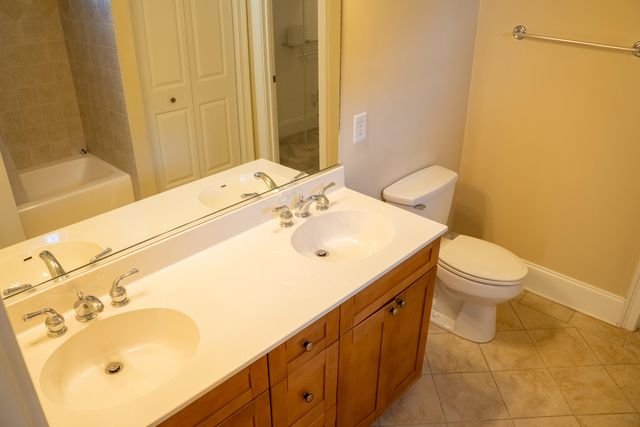 1492 Headquarters Plantation Drive, Johns Island, SC 29455