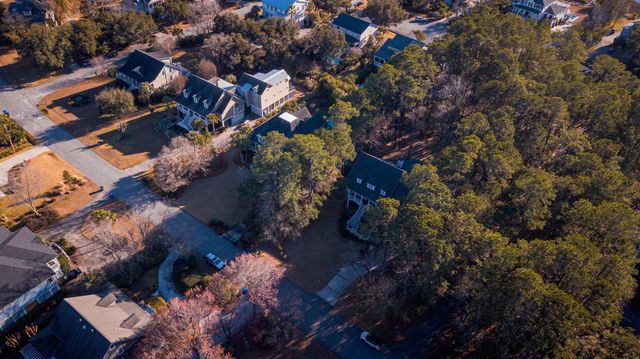 1492 Headquarters Plantation Drive, Johns Island, SC 29455