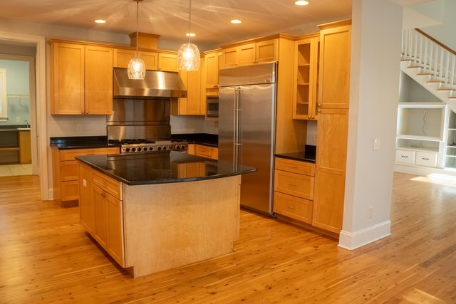 1492 Headquarters Plantation Drive, Johns Island, SC 29455