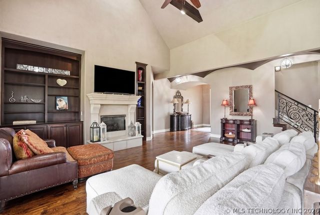 2821 E 103rd Place, Tulsa, OK 74137