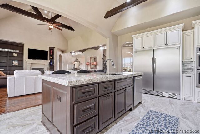 2821 E 103rd Place, Tulsa, OK 74137