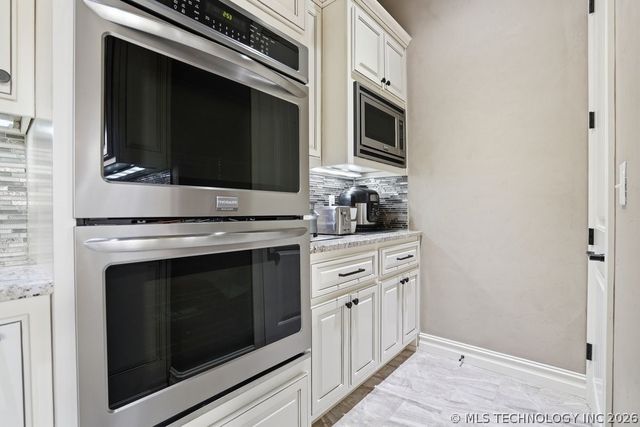 2821 E 103rd Place, Tulsa, OK 74137
