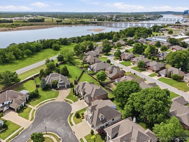 2821 E 103rd Place, Tulsa, OK 74137