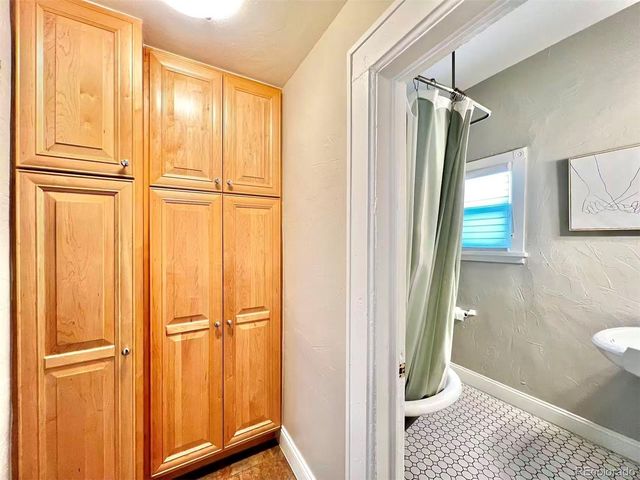 1217 Gaylord Street, Denver, CO 80206