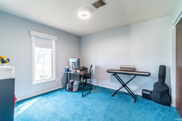 4619 Rose Hill Lane, Fort Wayne, IN 46835